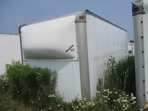 Used Alvan 24 Ft. Dry Freight Van / Truck Body Delivery