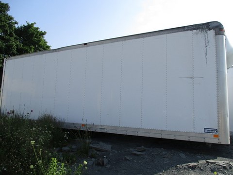Commercial Babcock 26 Ft. Dry Freight Truck Body Van Box for sale Toronto Ontario.