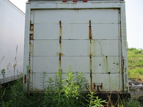 Financing for this used Multivans 18 ft. dry freight box, available to qualified buyers.