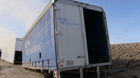 Durabody and Trailer Ltd., Used Durabody 26 ft. canvas sides dry freight truck box for sale Toronto Ontario -3