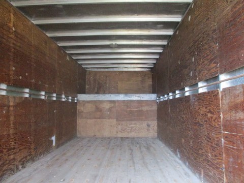 Supreme, used 20ft. Supreme Moving van / truck body, for sale Toronto Ontario.